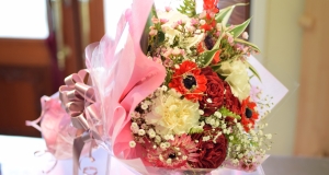 海浜幕張店の花、誕生日の花束や退職の花束のイメージ画像